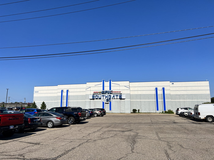 MJR Southgate Cinema 20 - July 9 2022 Photo (newer photo)